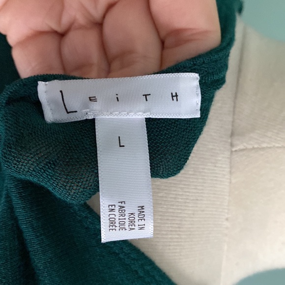 LEITH emerald green light weight knit long sleeve dress with center ruching - Picture 8 of 11